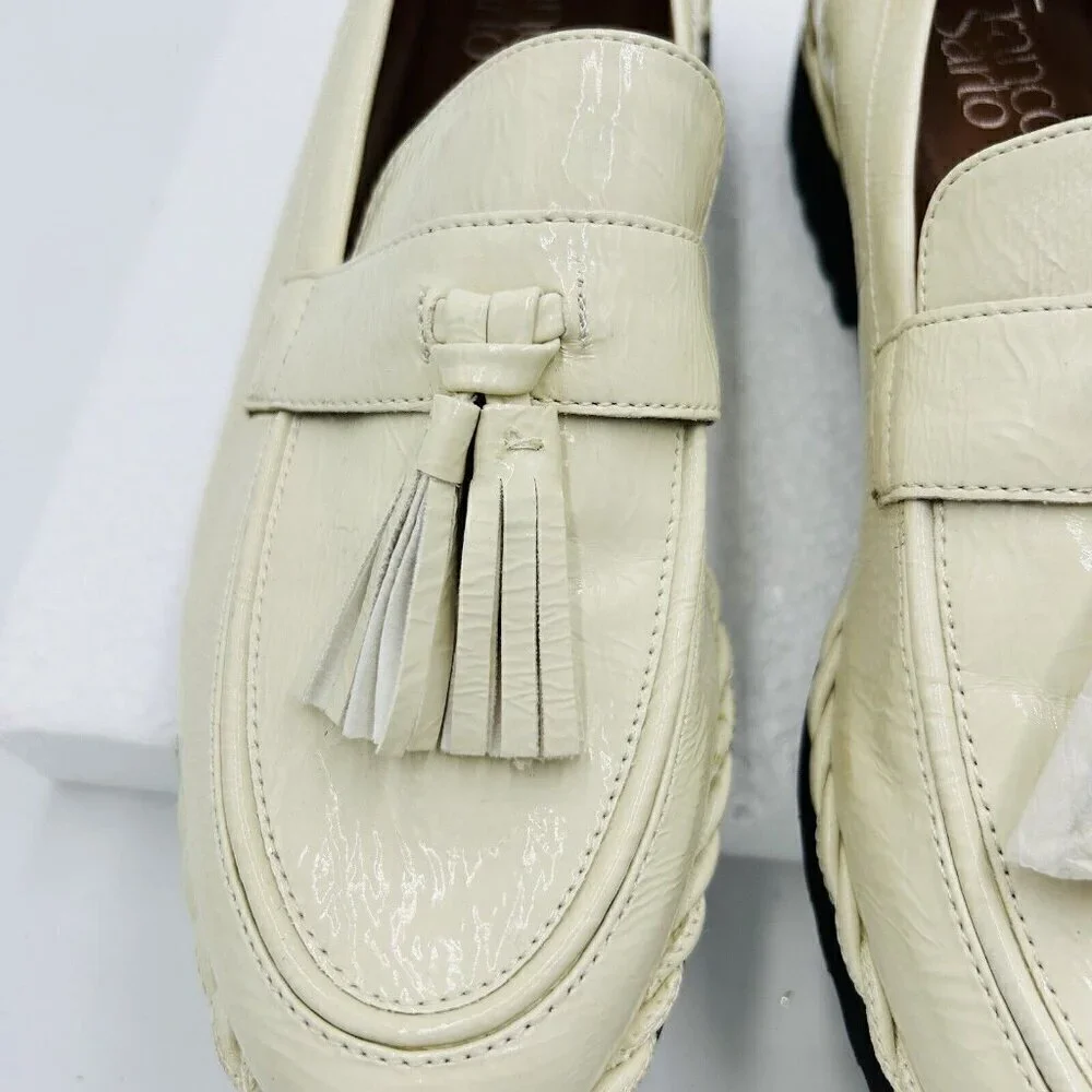Franco Sarto Carolynn Womens Sz 8.5 Lug Sole Tassel Patent Leather Loafers Ivory